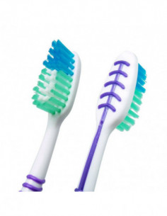 Colgate Cepillo dental manual + dentifrico colgate total (kit viaje) medio